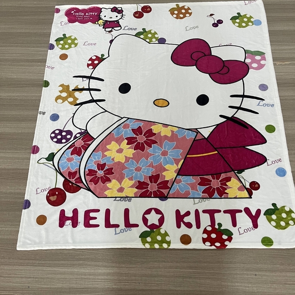 Other - Hello Kitty Floral Throw Blanket
